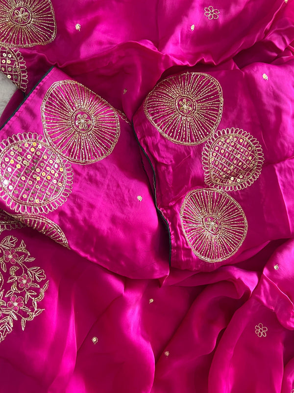 🌸 Gulabi Gullal Saree– Blush of Elegance 🌸