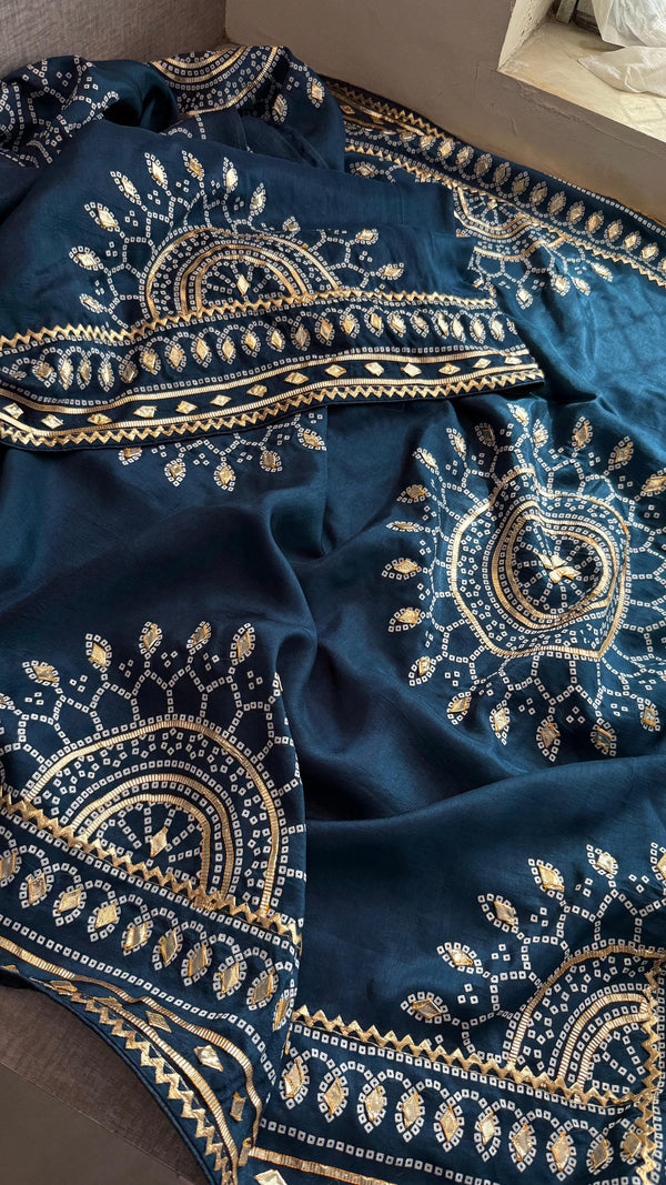 💞 FESTIVE SALE Kachii Patti Bandhani Saree– Teal Elegance💞