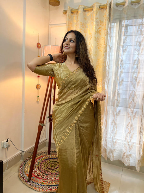 💫 Bestseller Sunehri Tissue Saree 🌟
