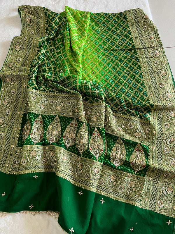 💚 Bottle Green & Parrot Green Shagan Odhna 💚