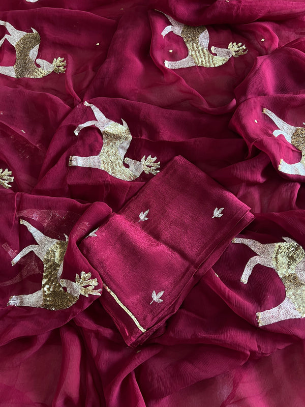 🦌Dazzling Deer Saree🦌