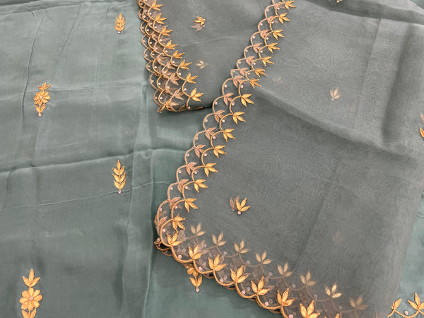 🌿 Sage Green Gotapatti Unstitched Suit 🌿